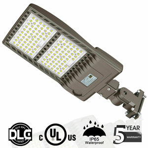 NG-SB-320WH-508 LED 480v Shoebox Pole DLC Light Fixture 5000K Slip Fitter or Arm Mount 44,800LM